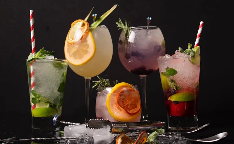 3 fængslende GIN COCKTAILS der kan imponere gæsterne